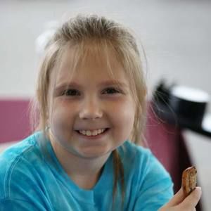 Meet your Posher, Totie